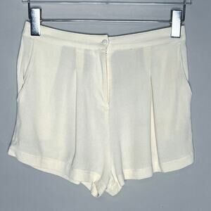 Flynn Skye M Womens Tailored Ivory Shorts Pleated Front Side Pockets Capsule